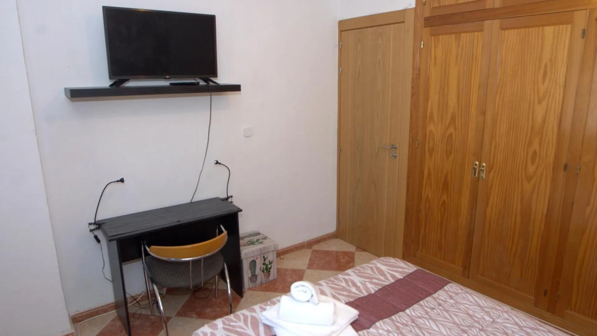 Malaga Centro Historico. Apartment 0*,  Spain